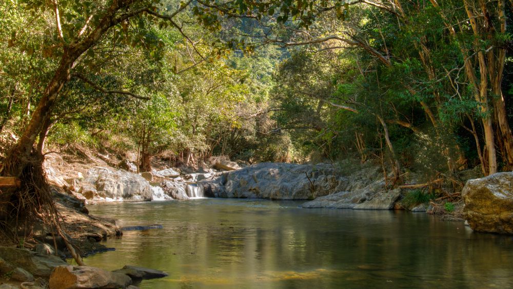 The waters of Crystal Cascades