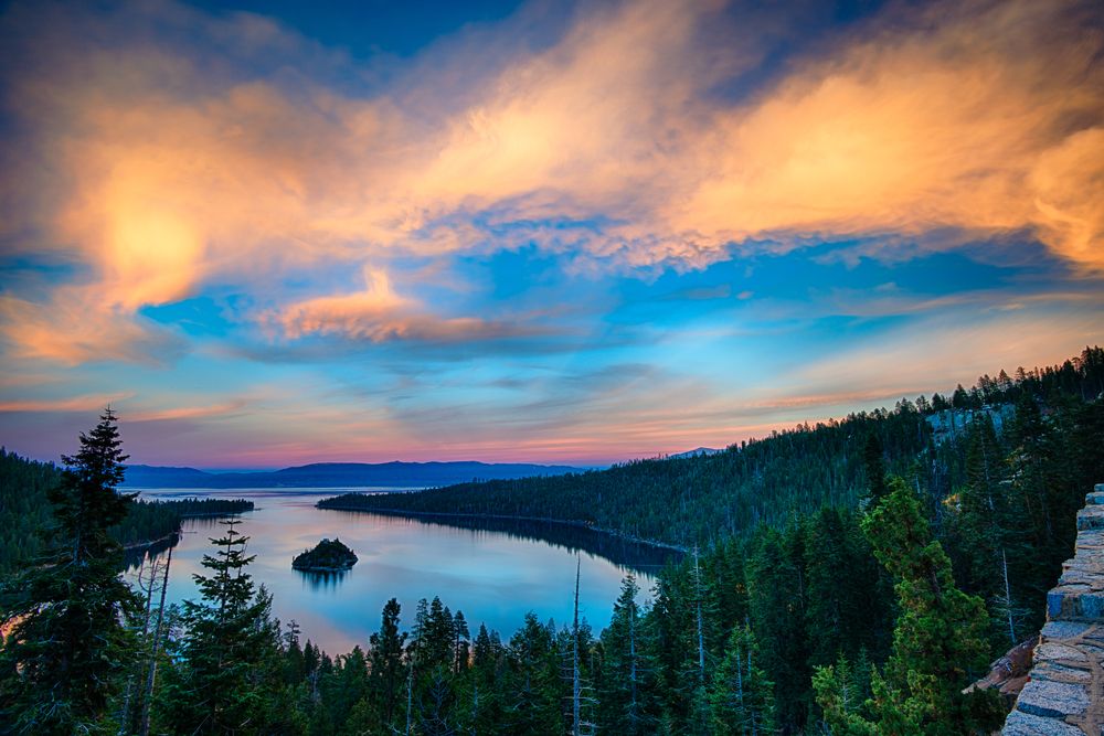 Gorgeous aerial view of Lake Tahoe during sunset