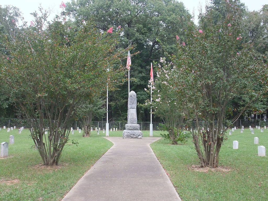 Entrance of Camp Nelson Confederate Cemetery