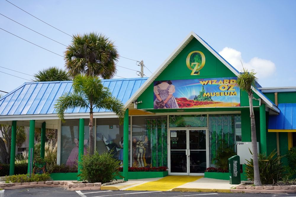 Exterior of the Wizard of Oz Museum