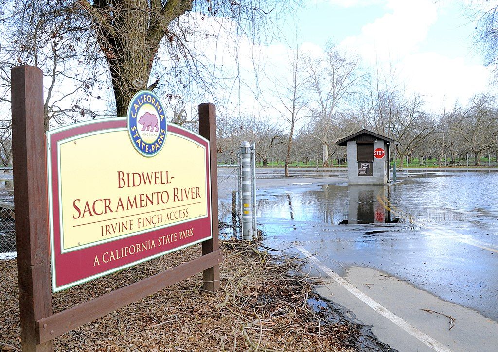 Welcome sign of Bidwell-Sacramento River State Park
