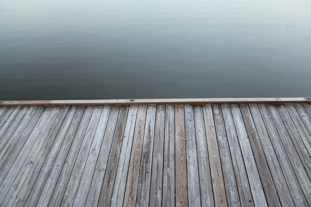 A wooden deck near Lake Rianhard