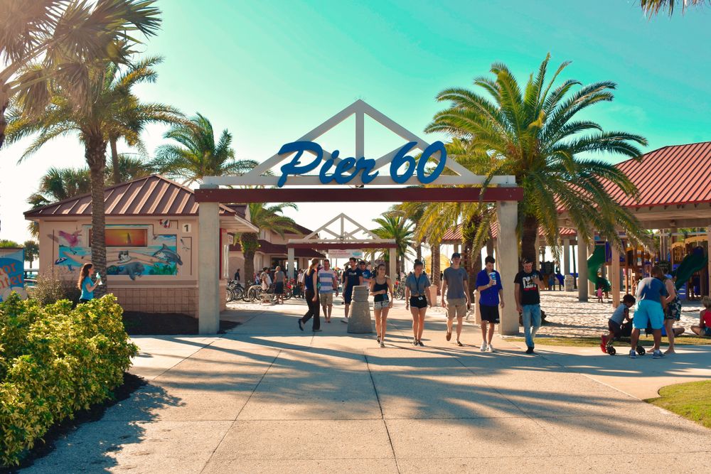 People at Pier 60 – Clearwater Beach