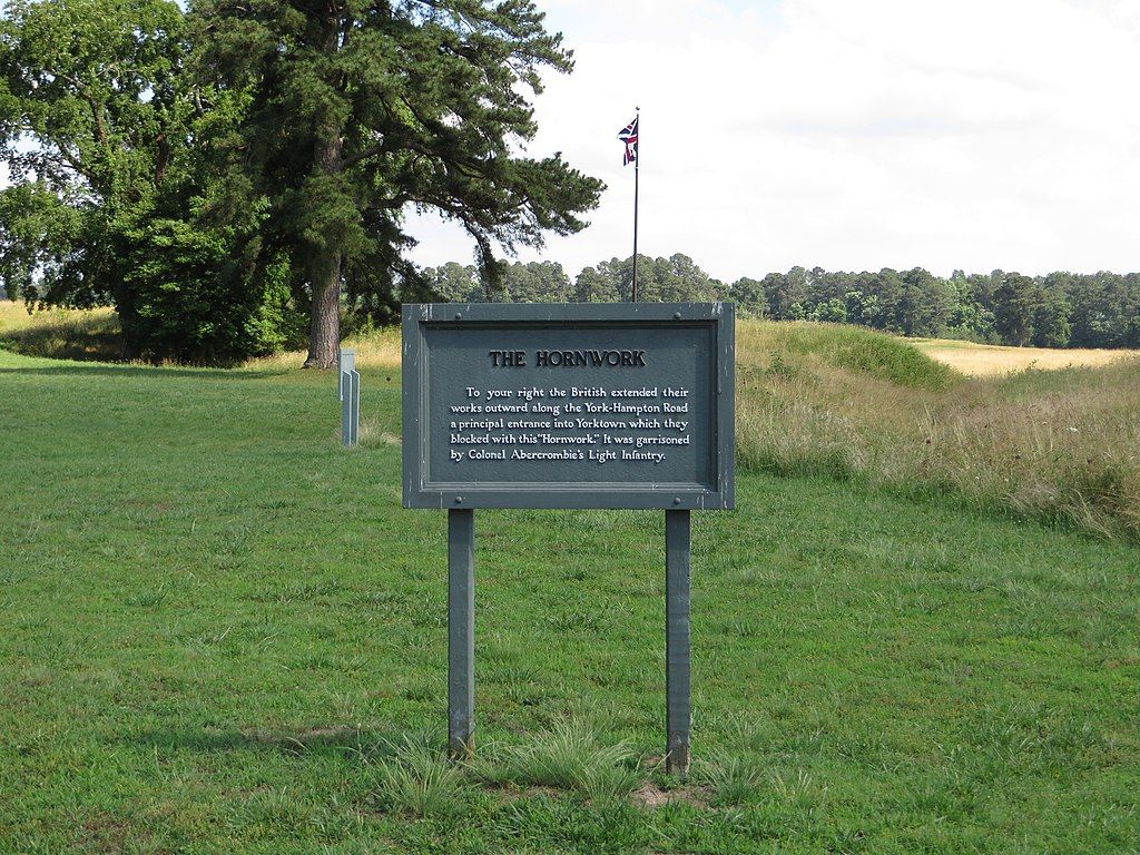 The hornwork marker at Yorktown Battlefield
