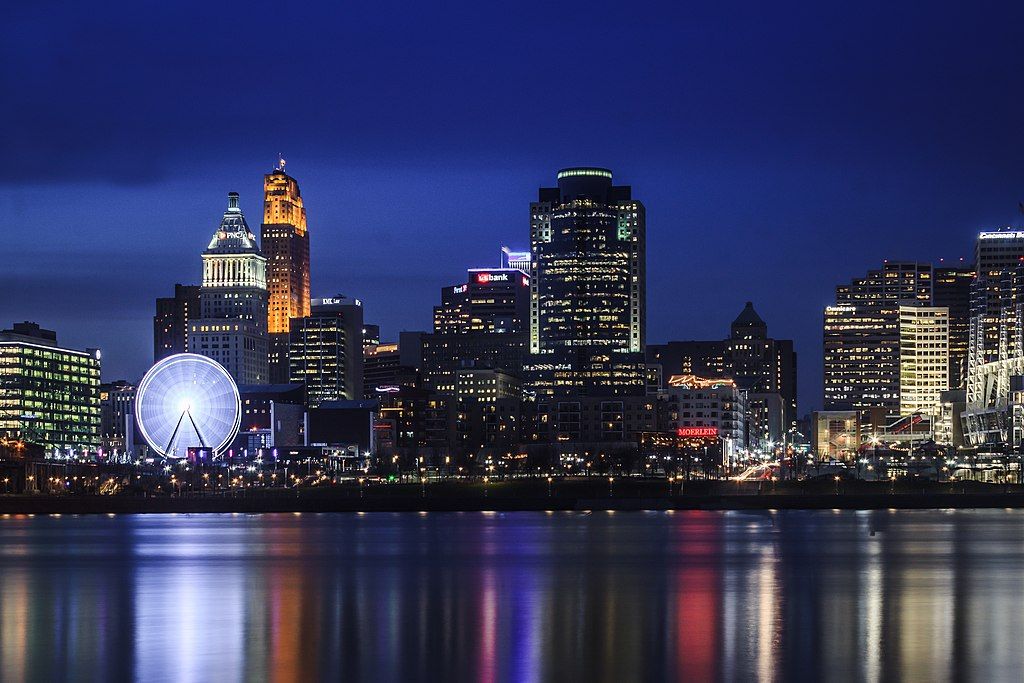Cincinnati skyline from George Rogers Clark Park
