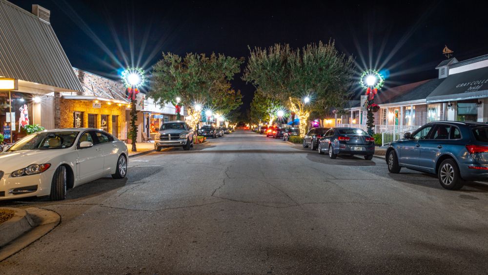 A street at Downtown Clermont