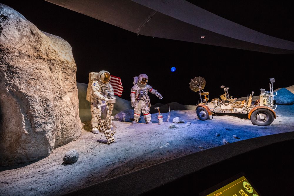 Astronauts in Starship Gallery