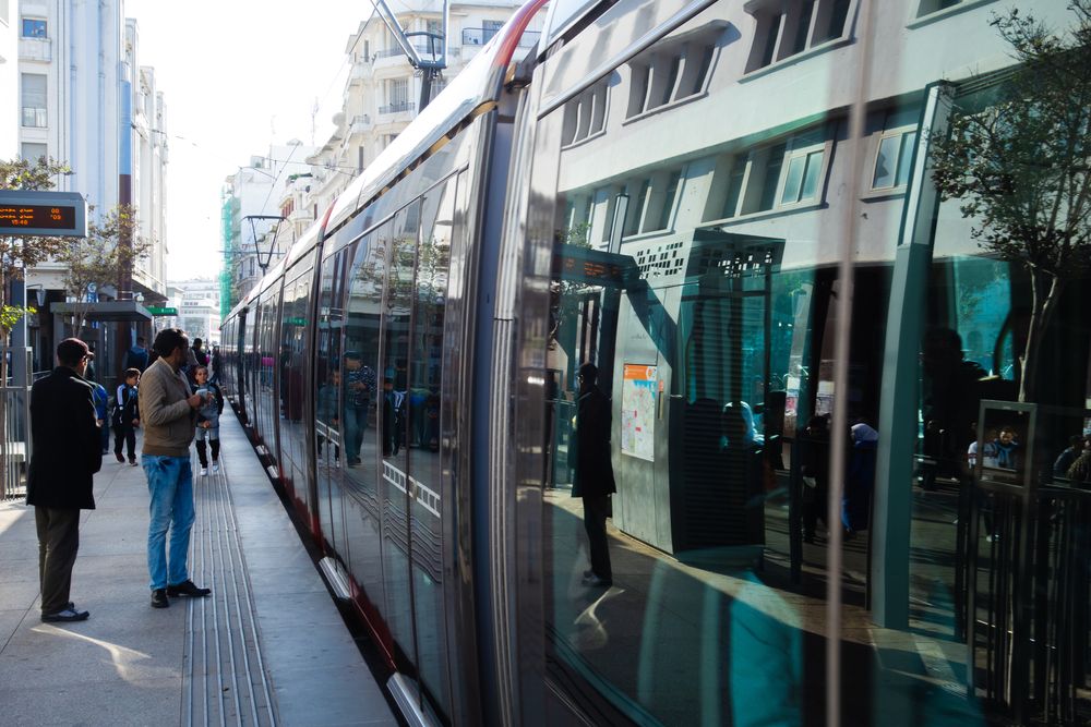 People waiting to board the Casa Tramway