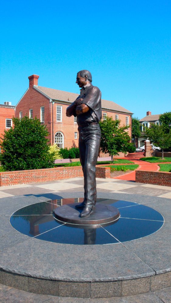 Side view of Dale Earnhardt's statue