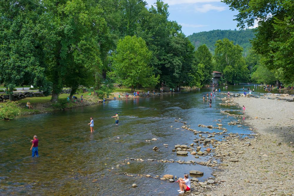 Fishing derby at Oconaluftee River