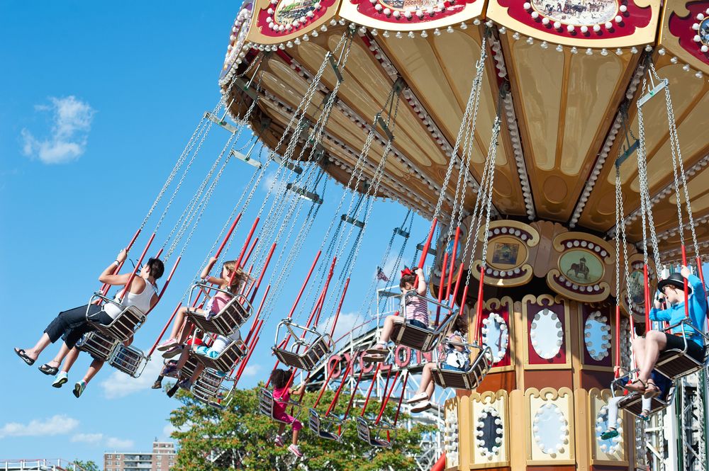 A thrilling ride at Luna Park