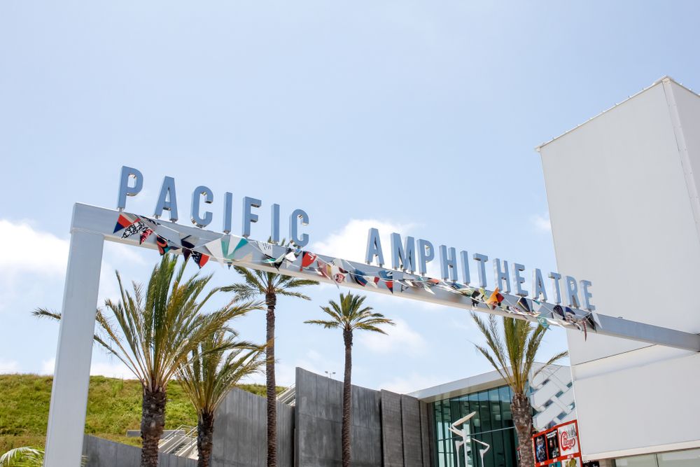 Outside View of Pacific Amphitheatre