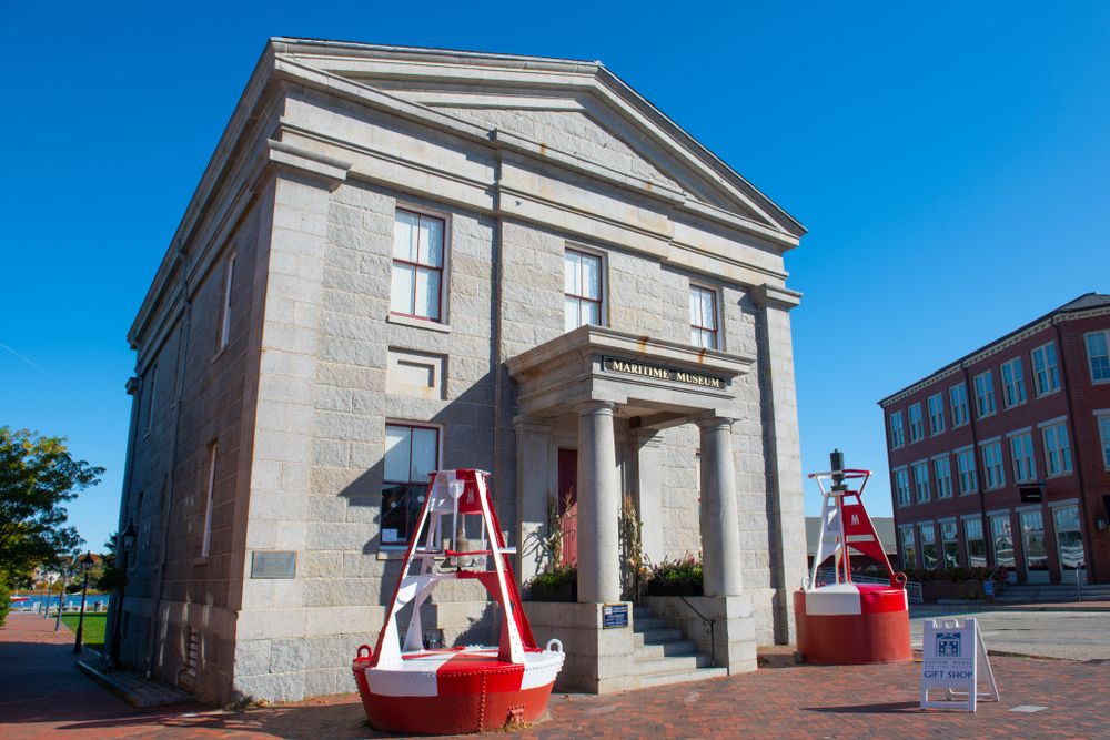 Outside view of Custom House Maritime Museum