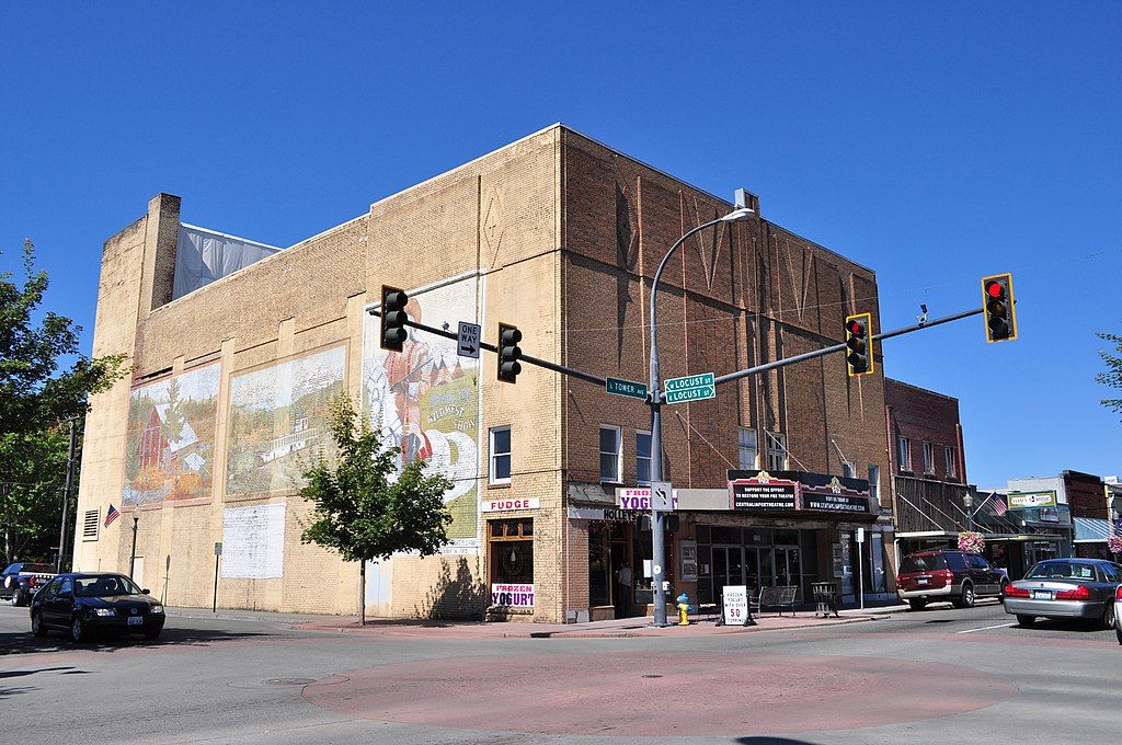 Exterior of Fox Theater
