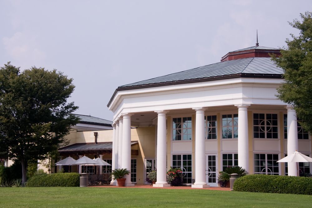Front View of Daniel Stowe Botanical Garden