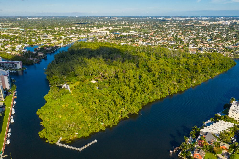 Aerial view of Deerfield Island Park