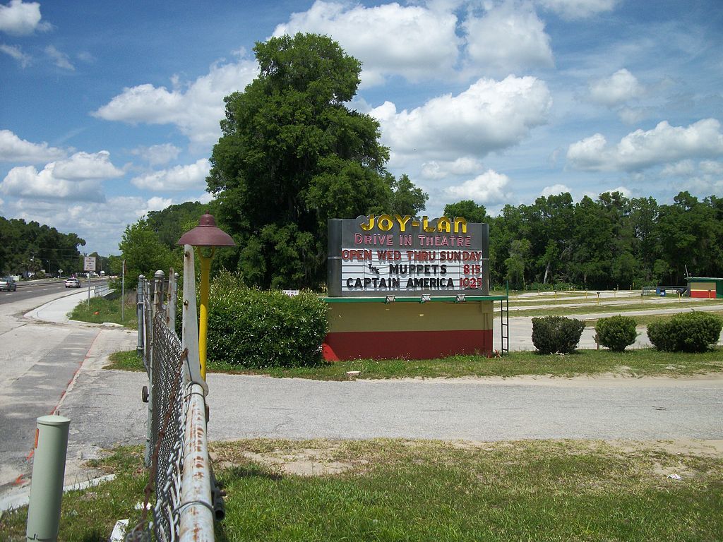 Marquee of Joy-Lan Drive-In
