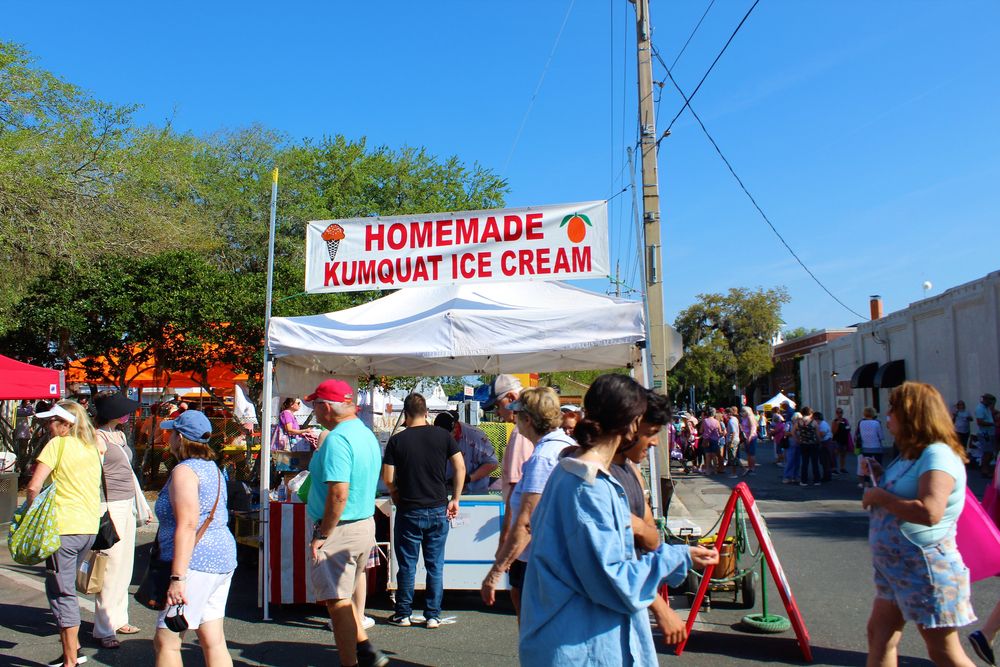 Kumquat ice cream stand at the Annual Kumquat Festival