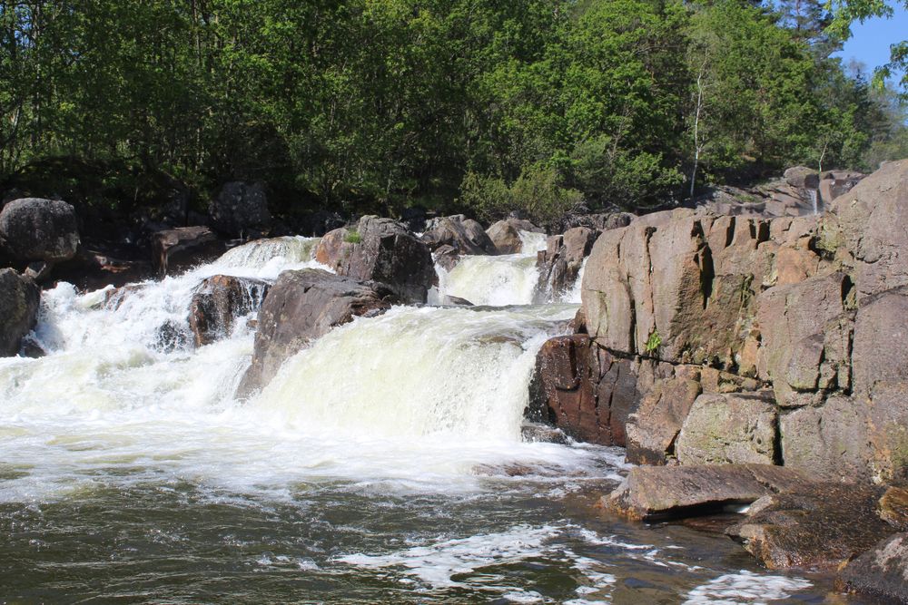 Rushing waters at Sweetwater Creek State Park