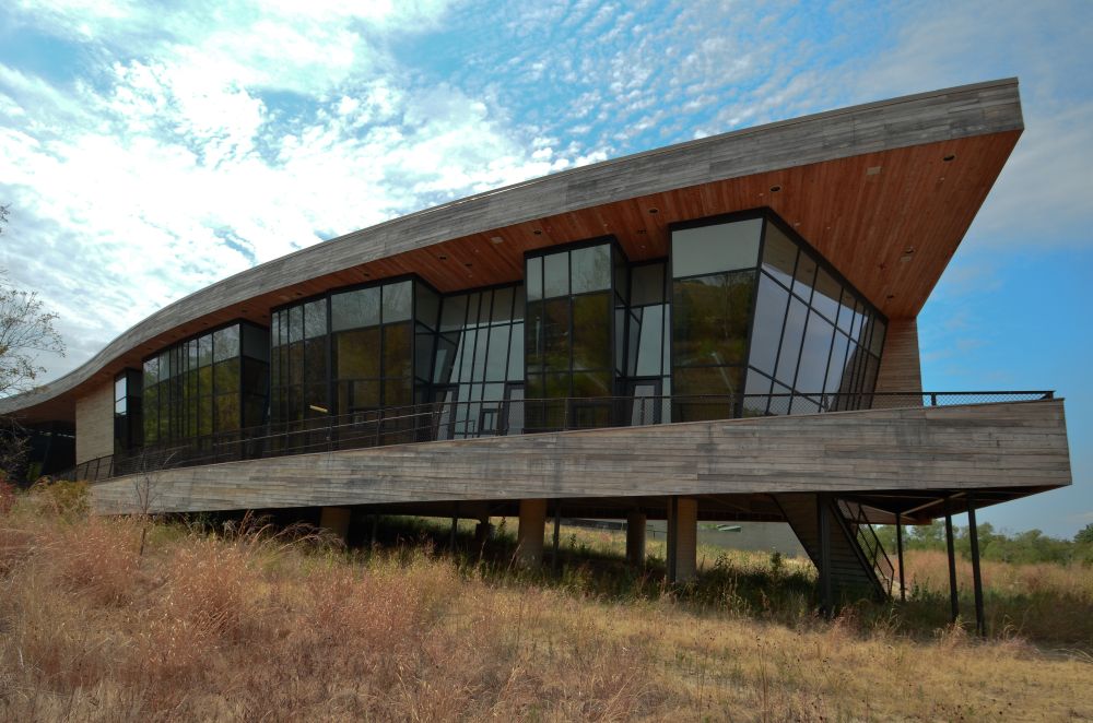 Exterior of Trinity River Audubon Center