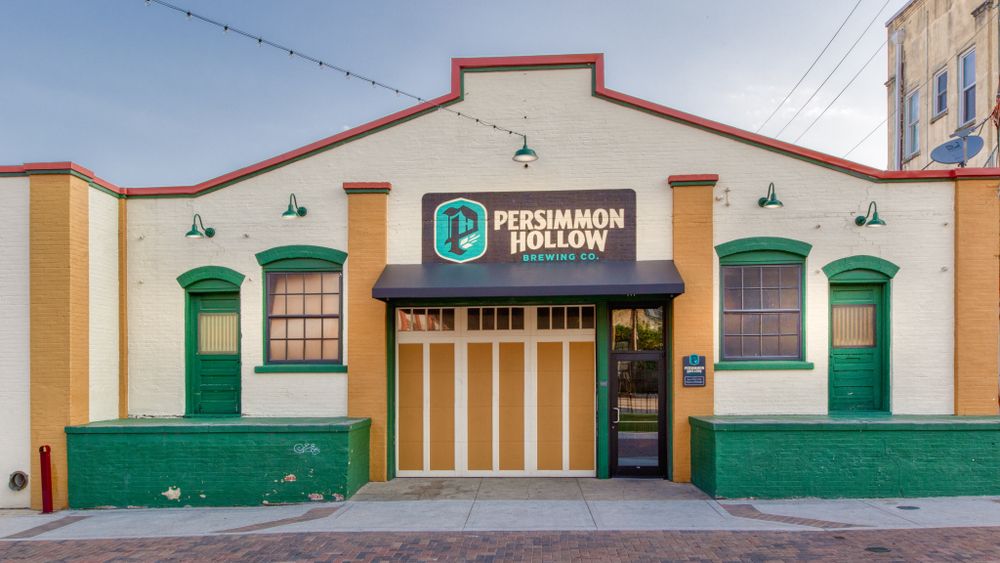 Exterior of Persimmon Hollow Brewing Co.