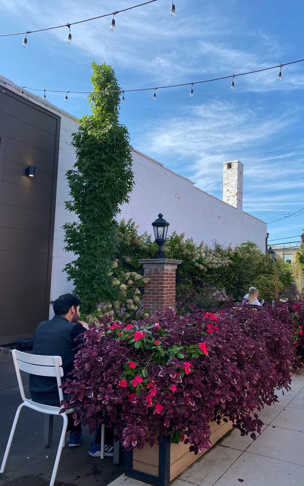 Al fresco dining at Downtown Dearborn