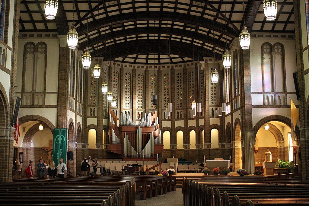 Interior of Sacred Heart Catholic Parish