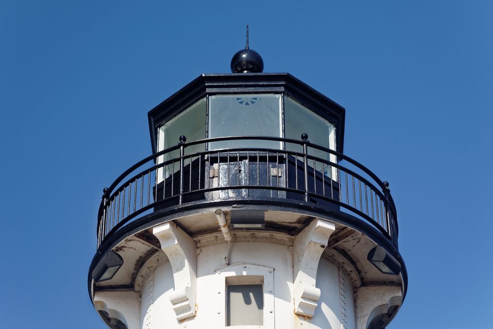 Top part of Duluth North Pier Lighthouse