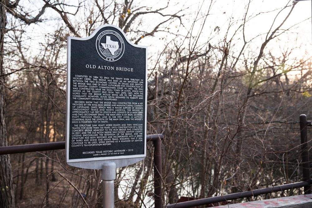 History marker of The Old Alton Bridge