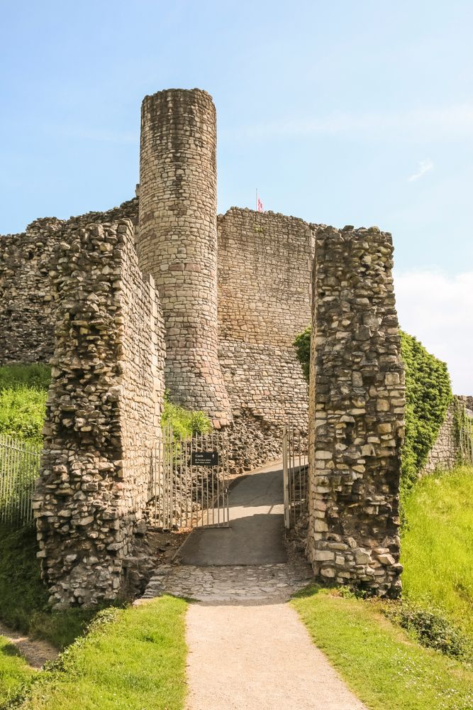 Entrance gate of Conisbrough Castle