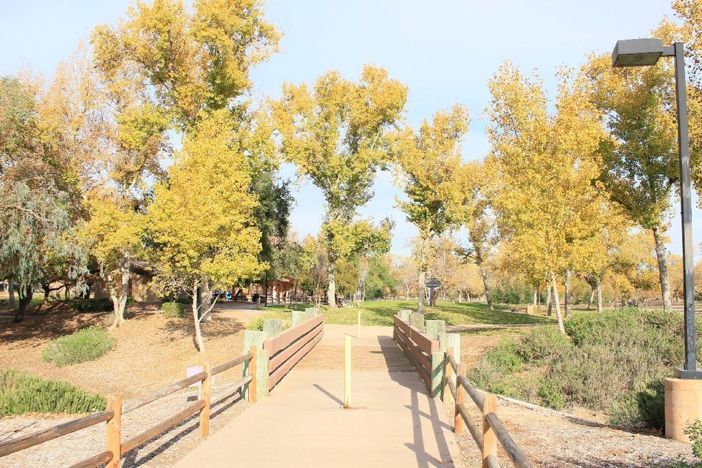 Trail at Mast Park