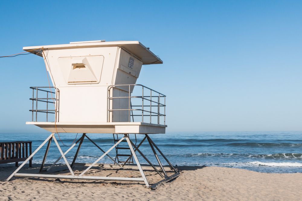 Lifeguard tower at Moonlight State Beach