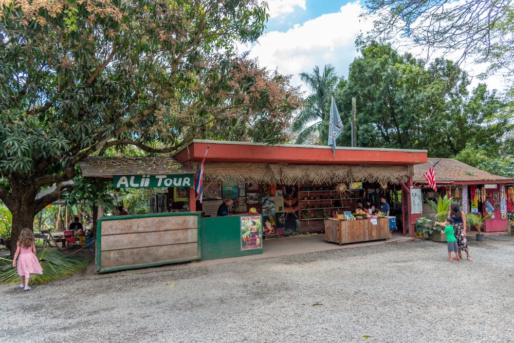 Shops at Tropical Farms
