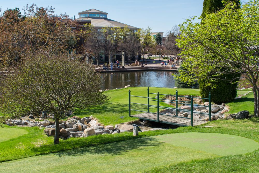 The grounds of Centennial Lakes Park