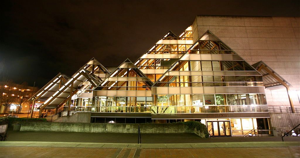 Exterior of Hult Center for the Performing Arts