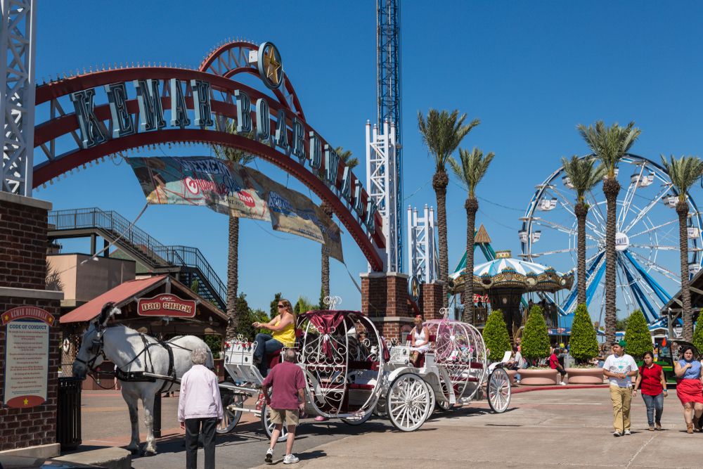 Entrance to Kemah Boardwalk