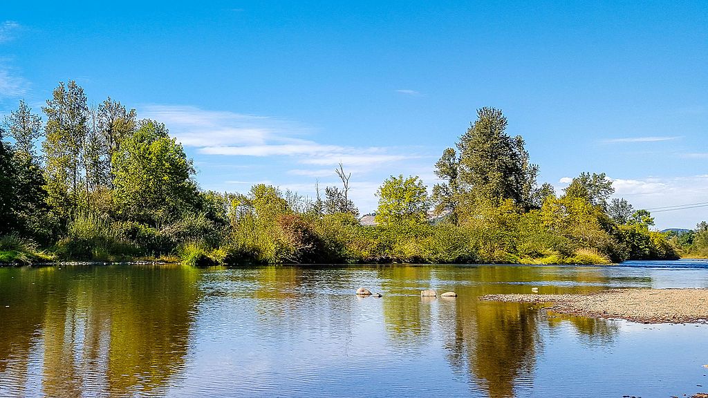 View of the willamette river from Mount Pisgah Arboretum