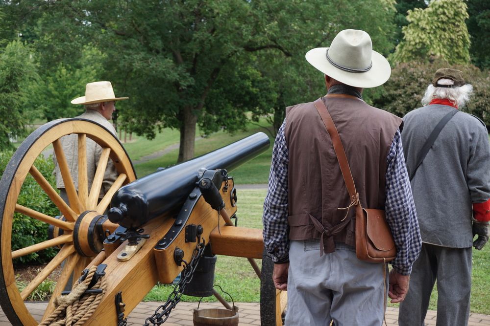 Canon displayed at Salem Museum