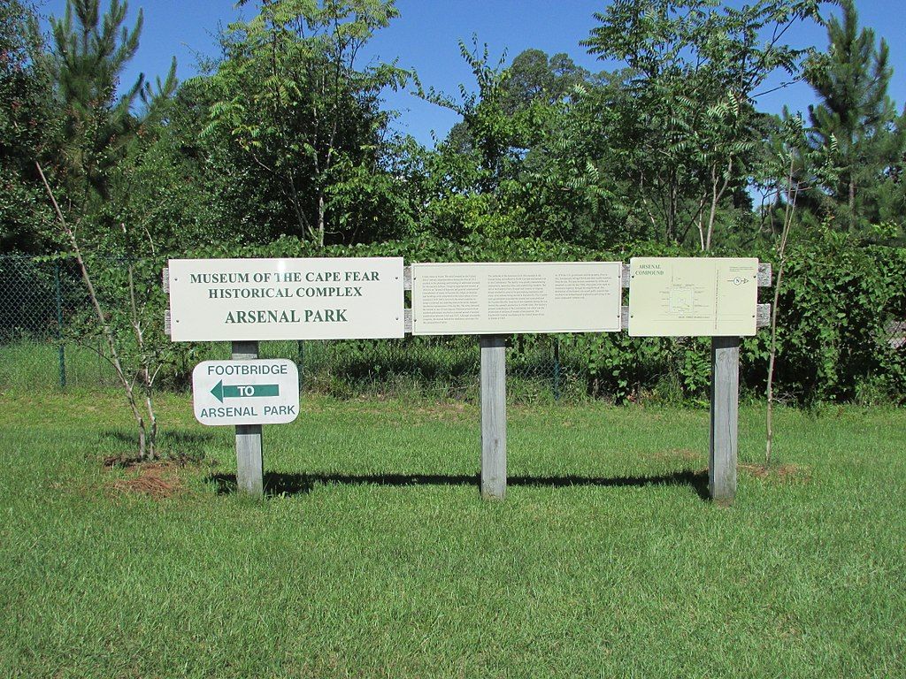 Direction sign of Museum of the Cape Fear