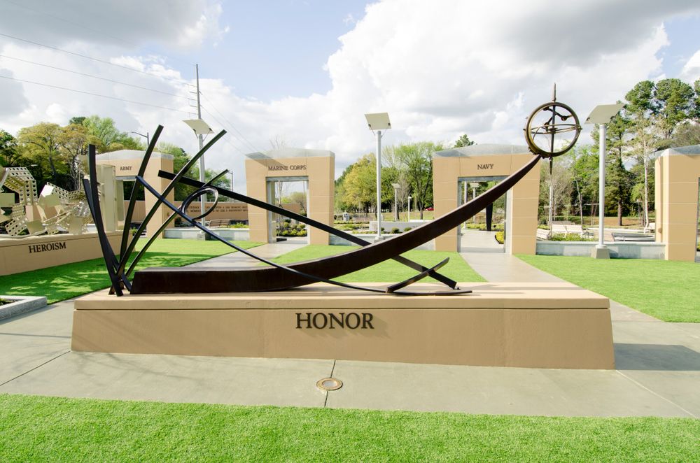 Statue of honor at North Carolina Veterans Park