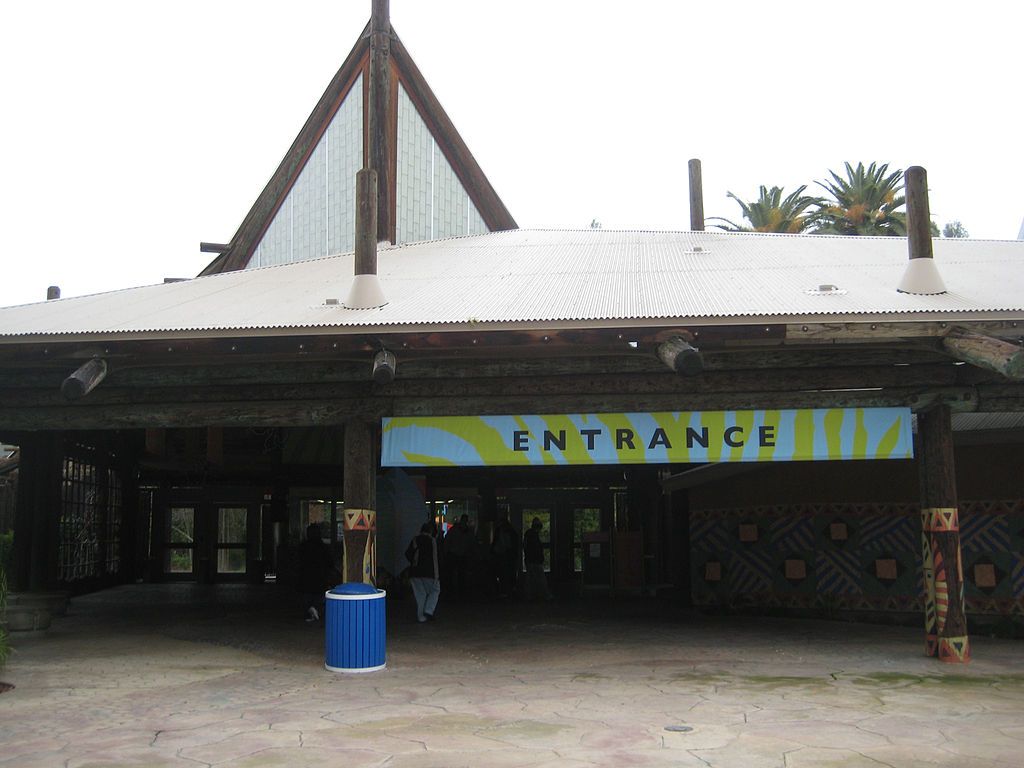 Entrance to Fresno Chaffee Zoo