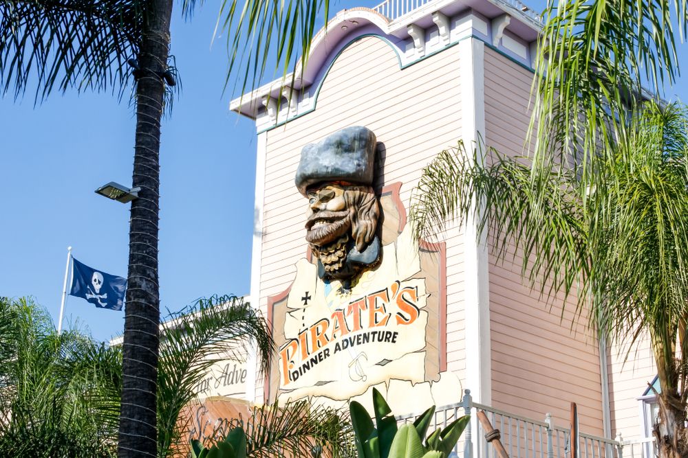 Exterior of Pirates Dinner Adventure