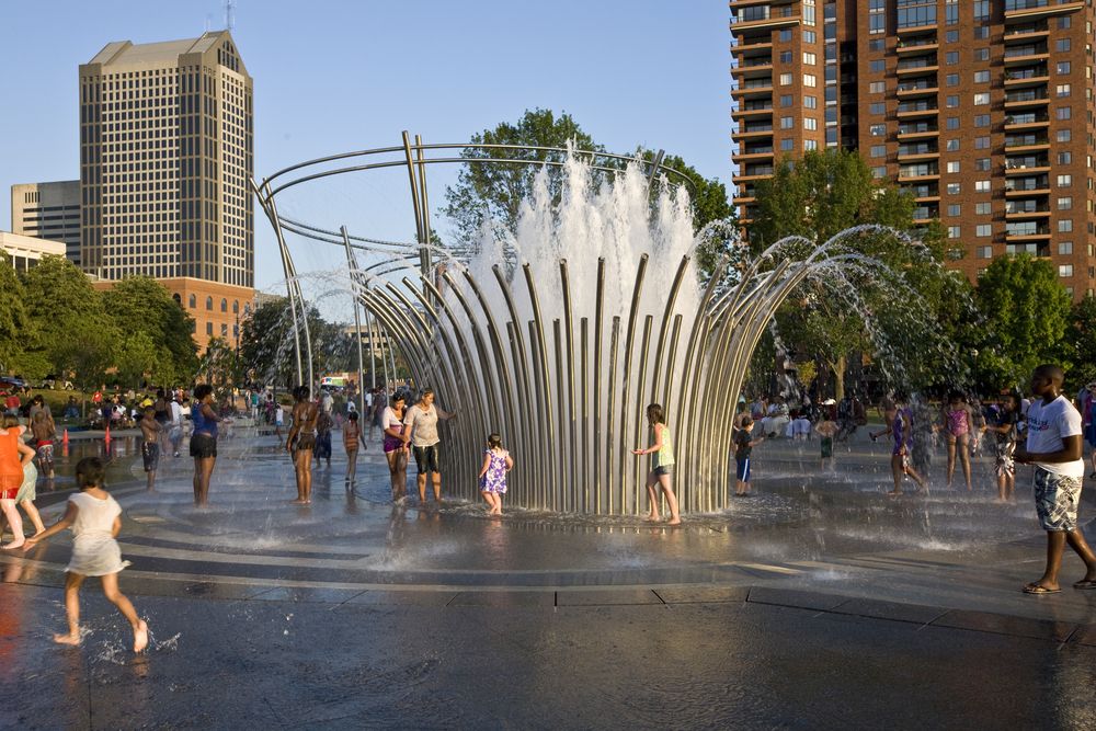 Splash pad at Scioto Mile