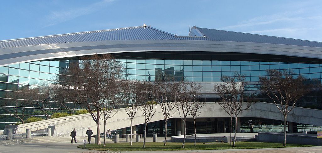 Exterior of Fresno City Hall