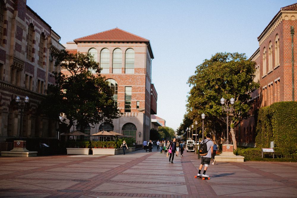 People walking along the University of Southern California