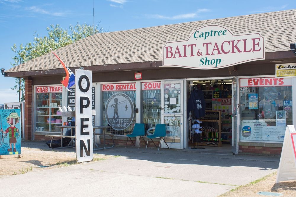 Bait and tackle shop at Captree State Park