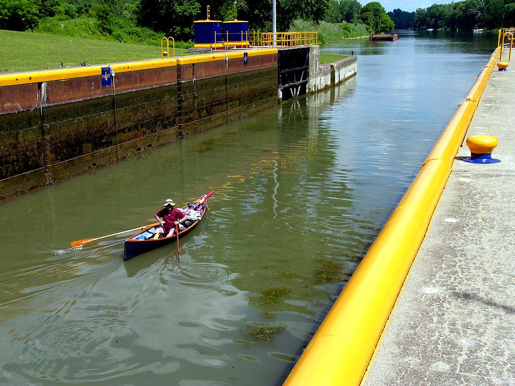 A lock at Cayuga-Seneca Canal Trail