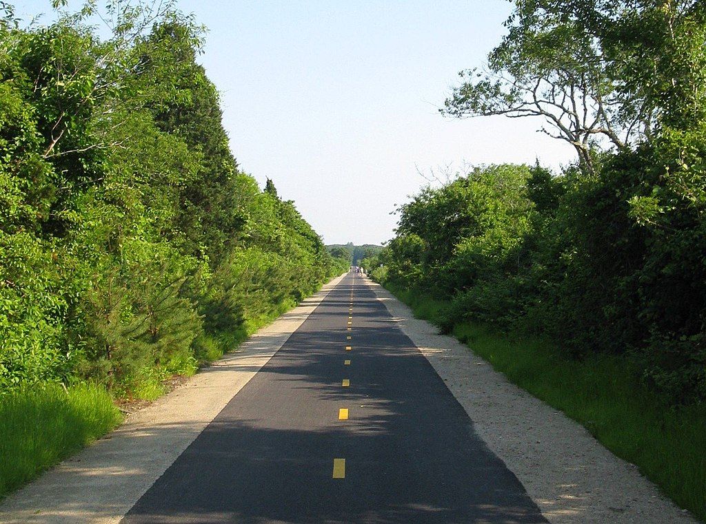 The road of Shining Sea Bikeway
