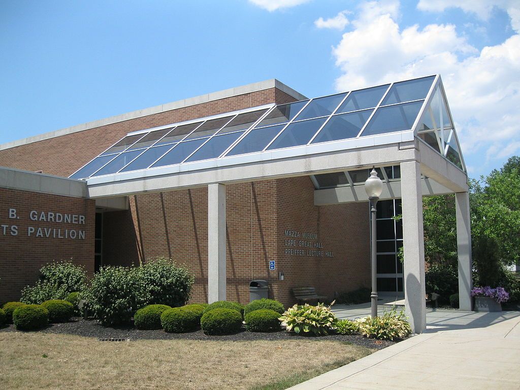 Exterior of the University of Findlay's Mazza Museum