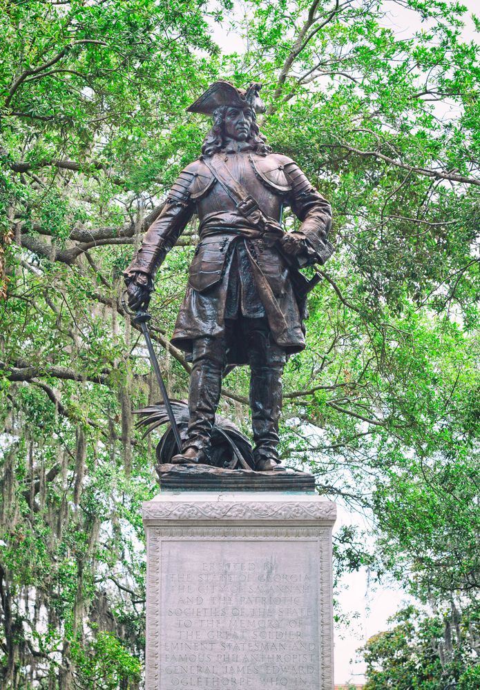 Oglethorpe statue at Chippewa Square